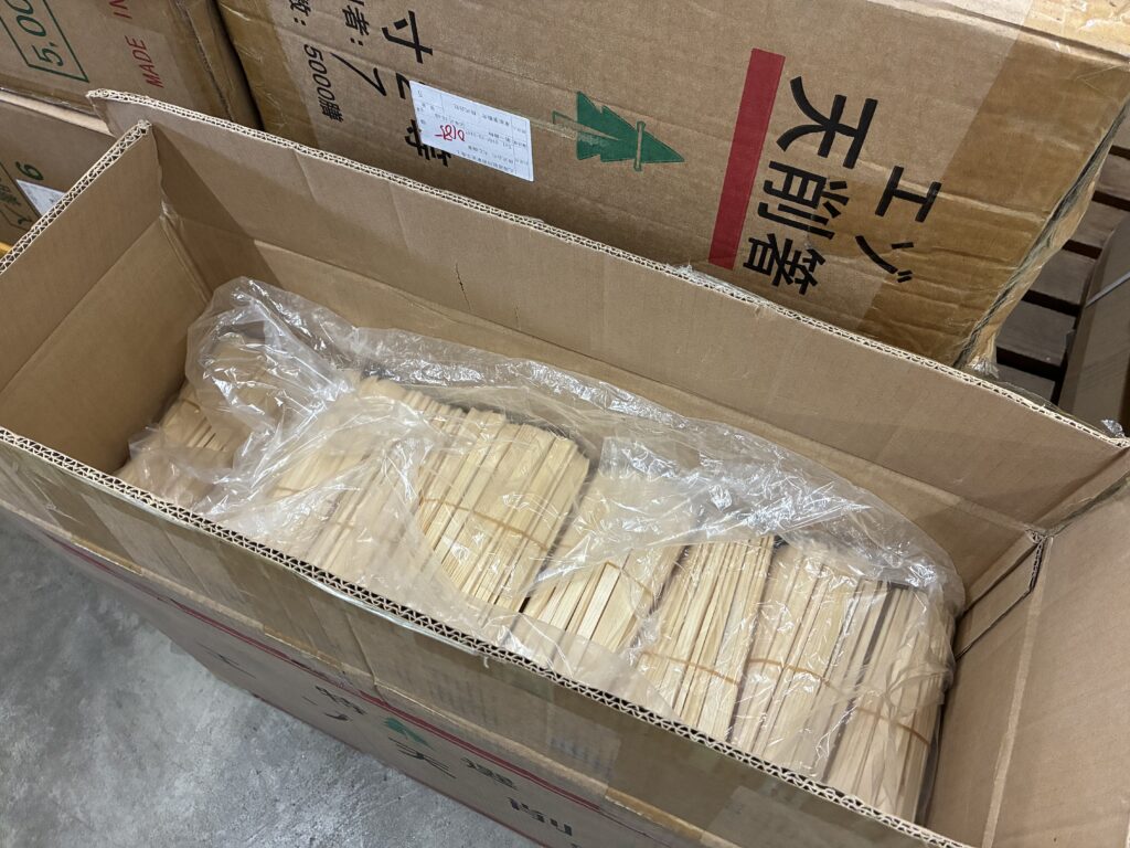 割箸の倉庫在庫(開封状態)